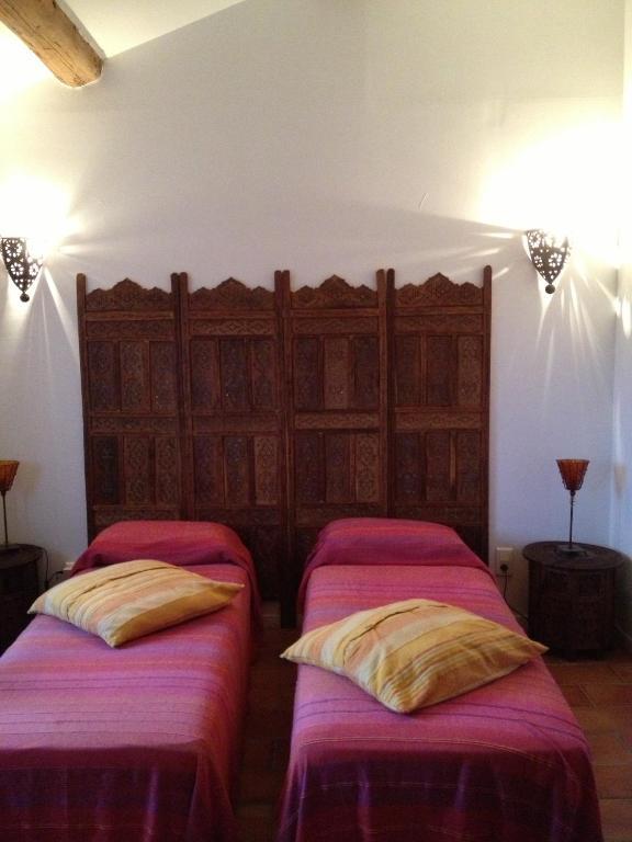 Les Jardins Du Rebaut Bed & Breakfast Beziers Room photo